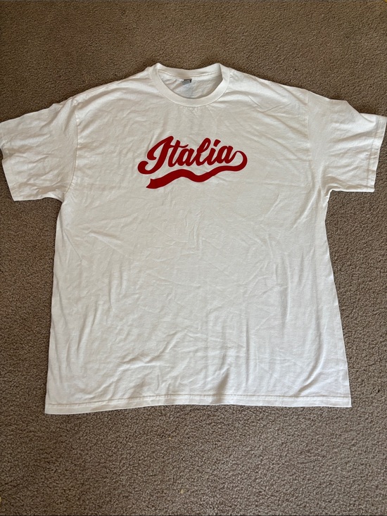 Gildan Other - Italia Graphic Tee - White with Red Script size XL